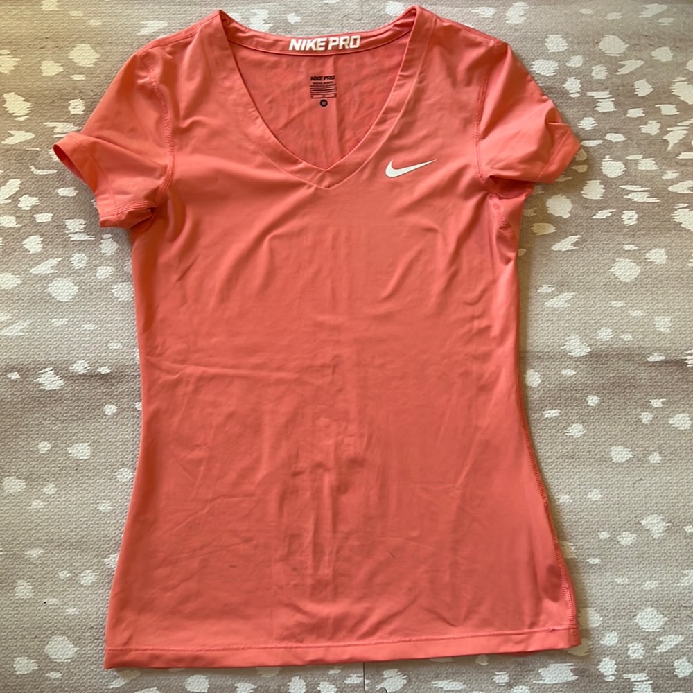 coral nike pro tee